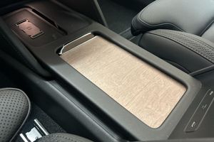 Volvo ES90 bild 23