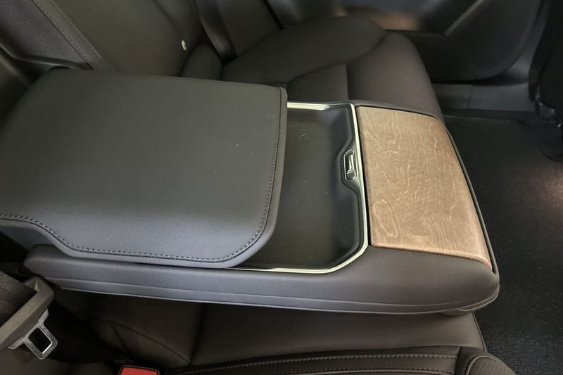Volvo ES90 bild 27