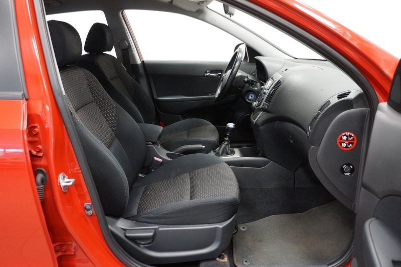Hyundai i30 bild 9