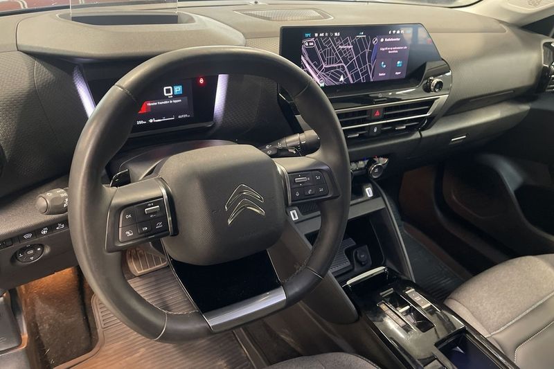 Citroen C4 X bild 8