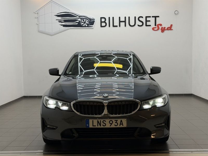 BMW 320 bild 14