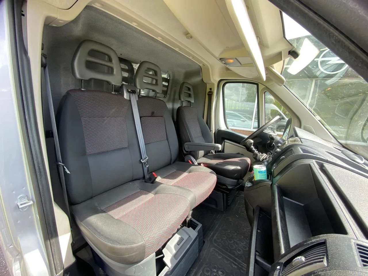 Vehicle image 7