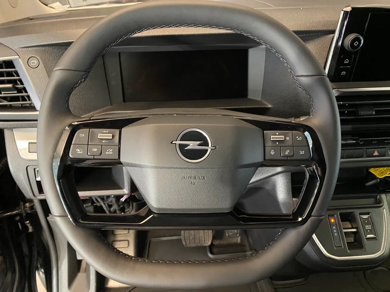 Vehicle image 36