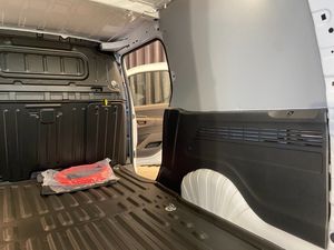 Peugeot e-Partner bild 31