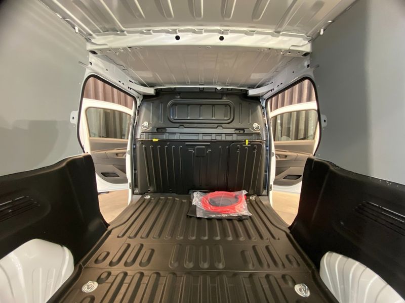 Peugeot e-Partner bild 32