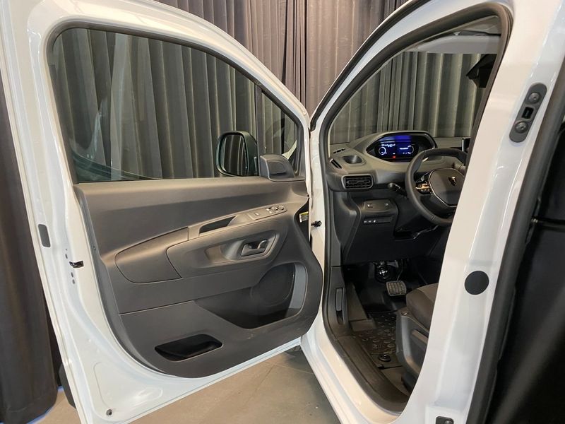 Peugeot e-Partner bild 25