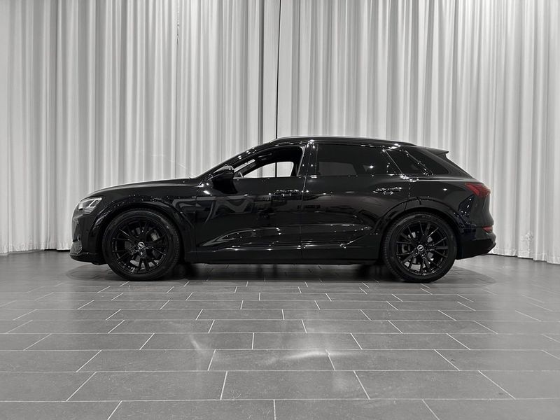 Audi e-tron bild 2