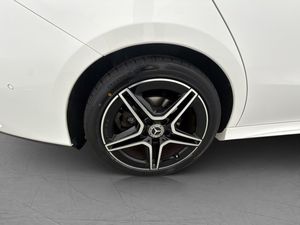 Mercedes CLA200 bild 33