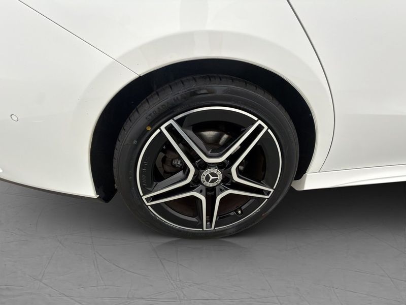 Mercedes CLA200 bild 33