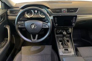 Skoda Superb bild 13