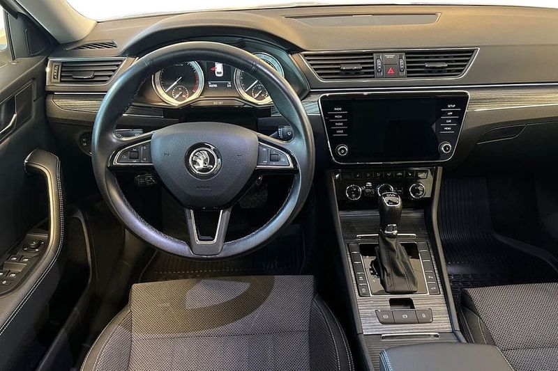 Skoda Superb bild 13