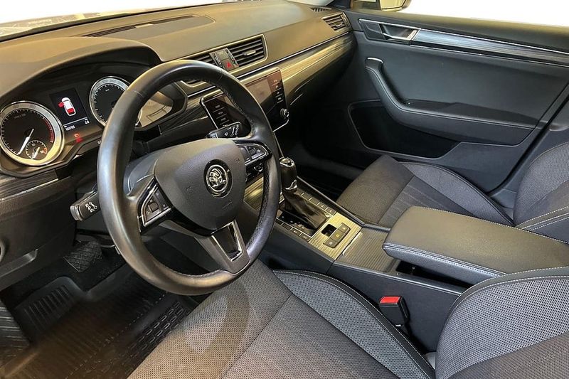 Skoda Superb bild 10