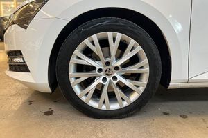 Skoda Superb bild 23