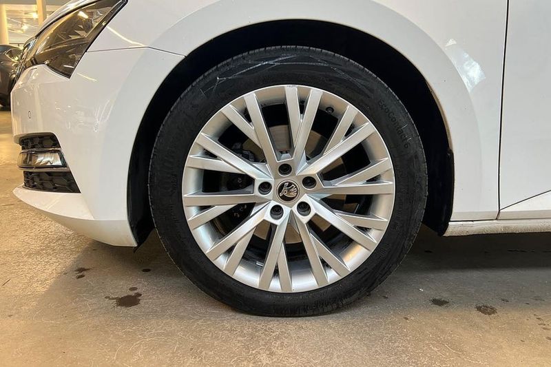 Skoda Superb bild 23