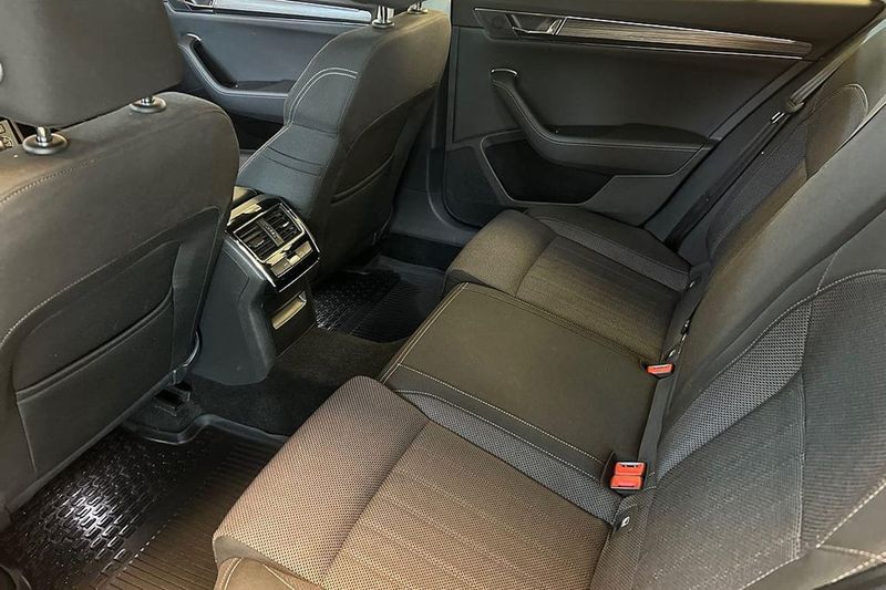 Skoda Superb bild 11