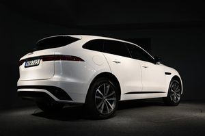 Jaguar F-Pace bild 6