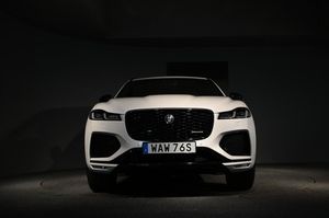 Jaguar F-Pace bild 9