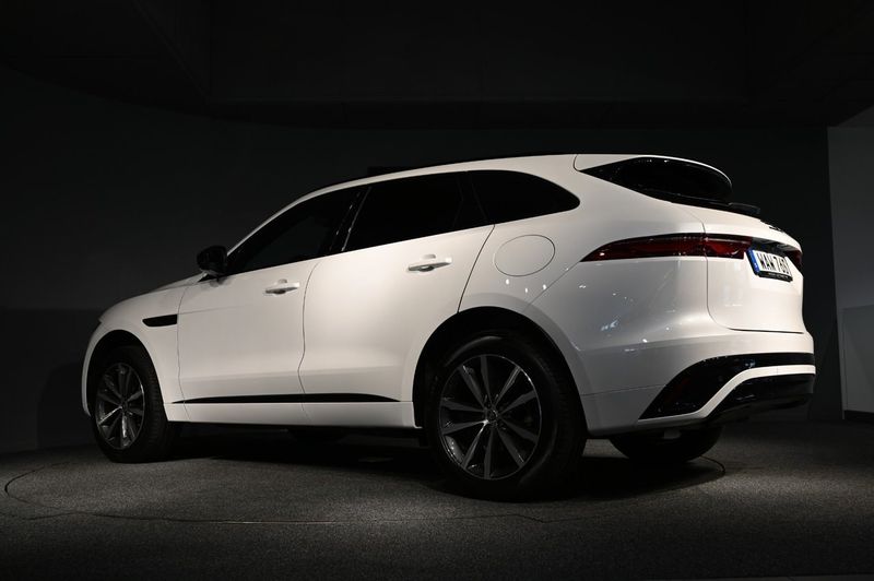 Jaguar F-Pace bild 4