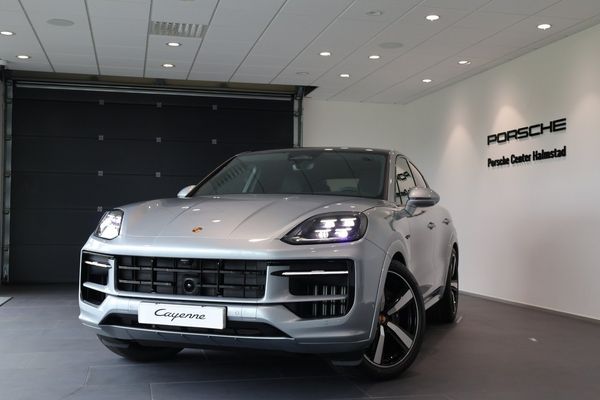 Porsche Cayenne E-Hybrid Coupé Black Edition 470hk - 2026