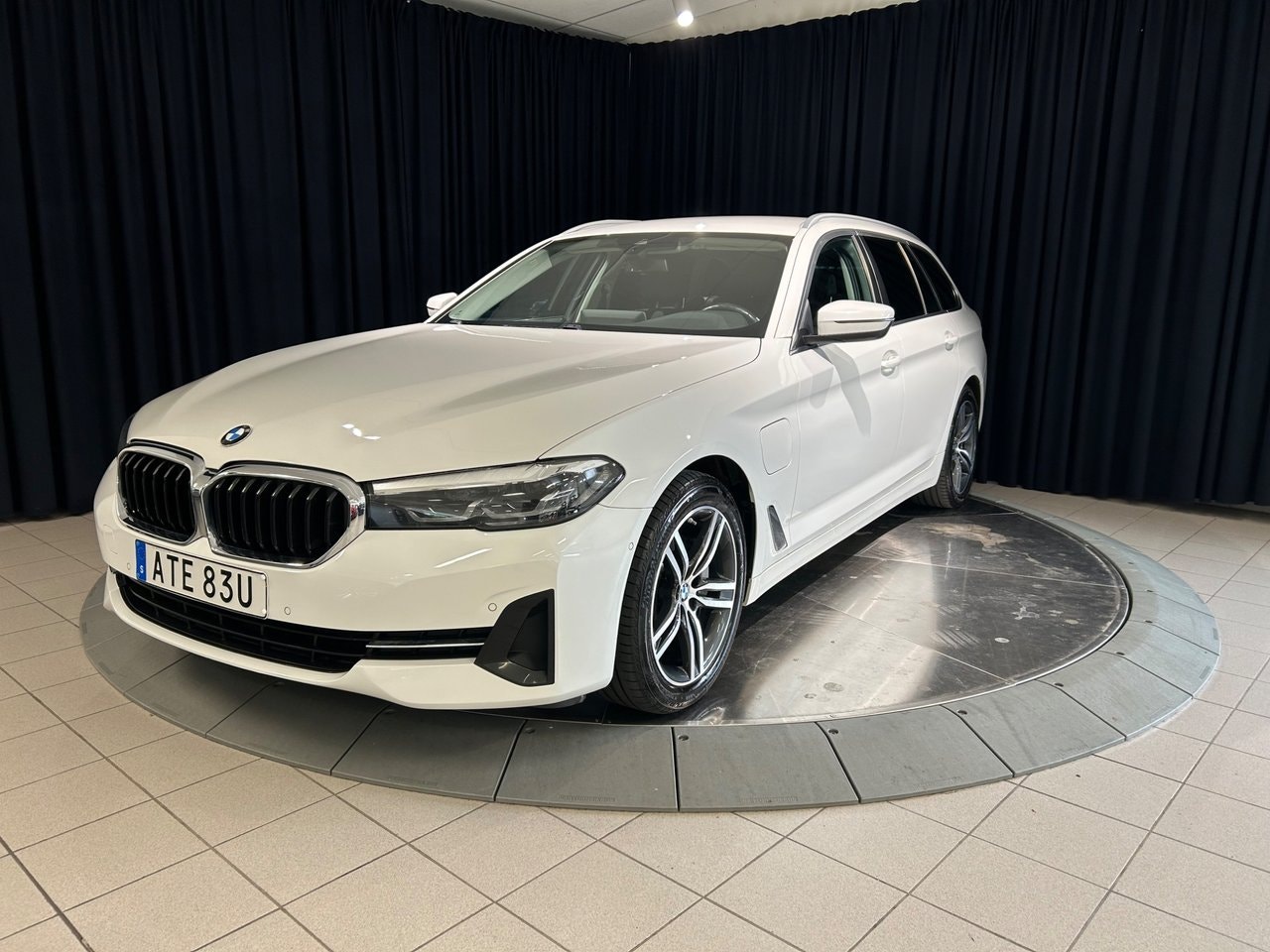 BMW 530