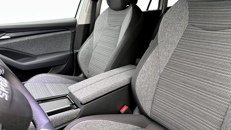 Skoda Superb bild 8