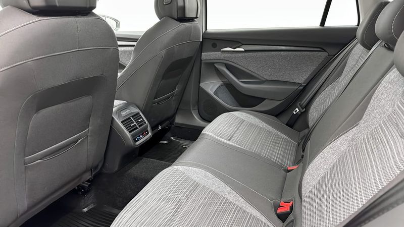 Skoda Superb bild 11