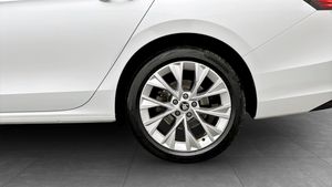 Skoda Superb bild 6