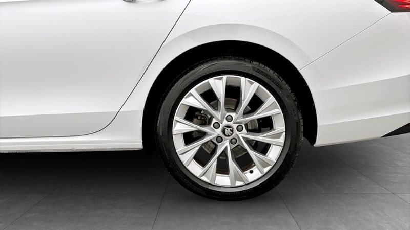 Skoda Superb bild 6