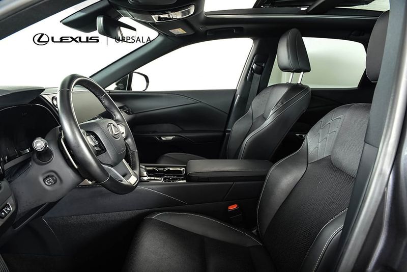 Lexus RX bild 6