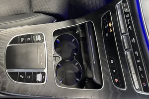 Mercedes E300 bild 12