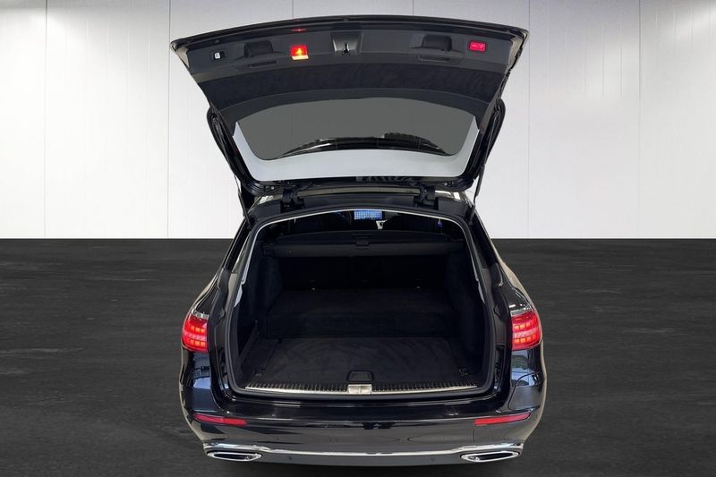Mercedes E300 bild 17
