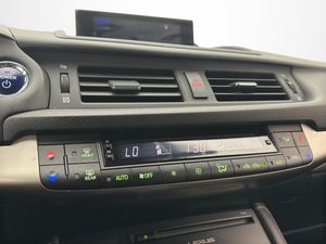 Lexus CT bild 21