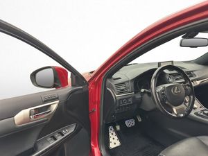 Lexus CT bild 9