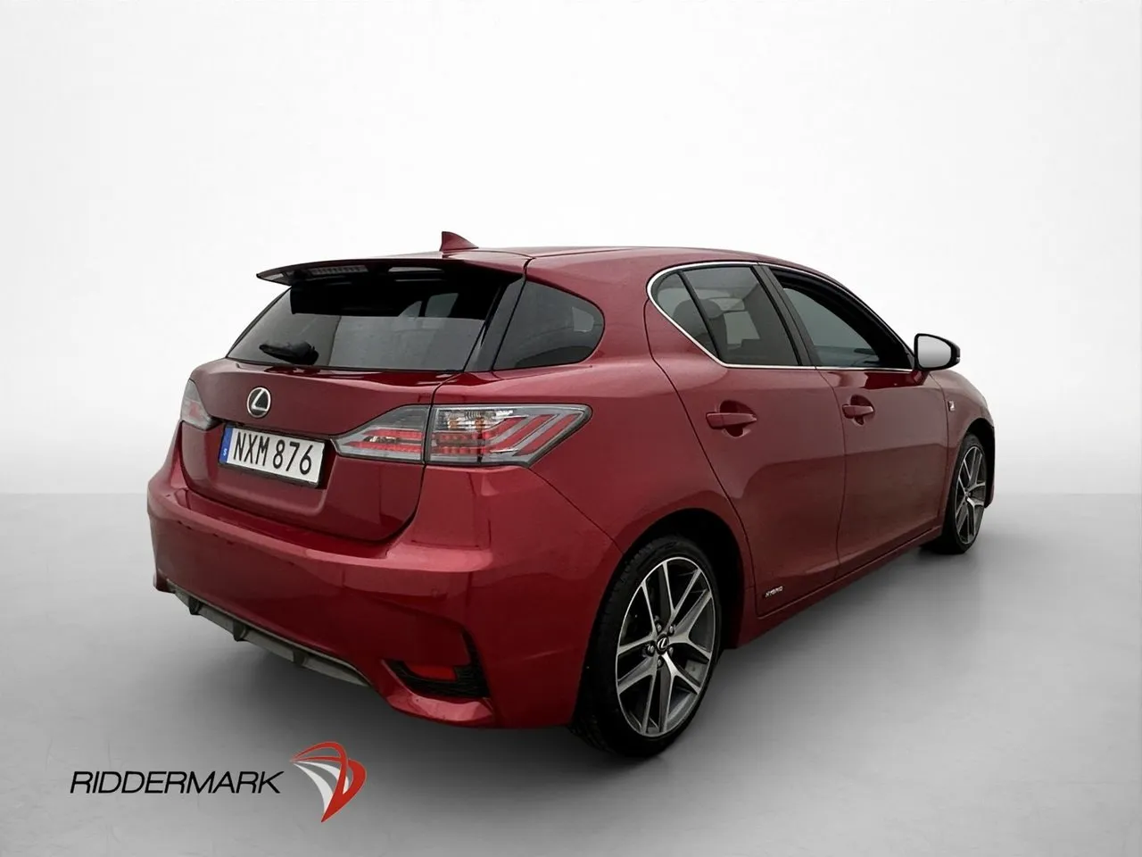 Vehicle image 7