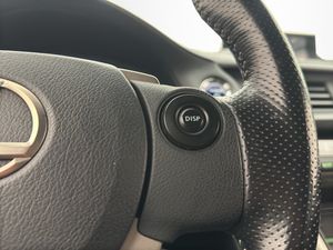 Lexus CT bild 16