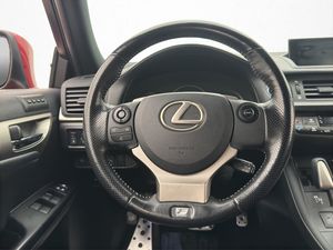 Lexus CT bild 13