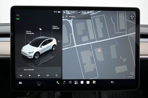 Tesla Model Y bild 19