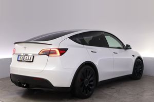 Tesla Model Y bild 5