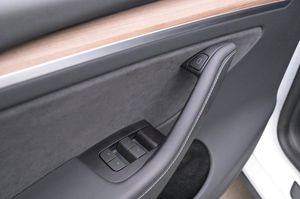 Tesla Model Y bild 10