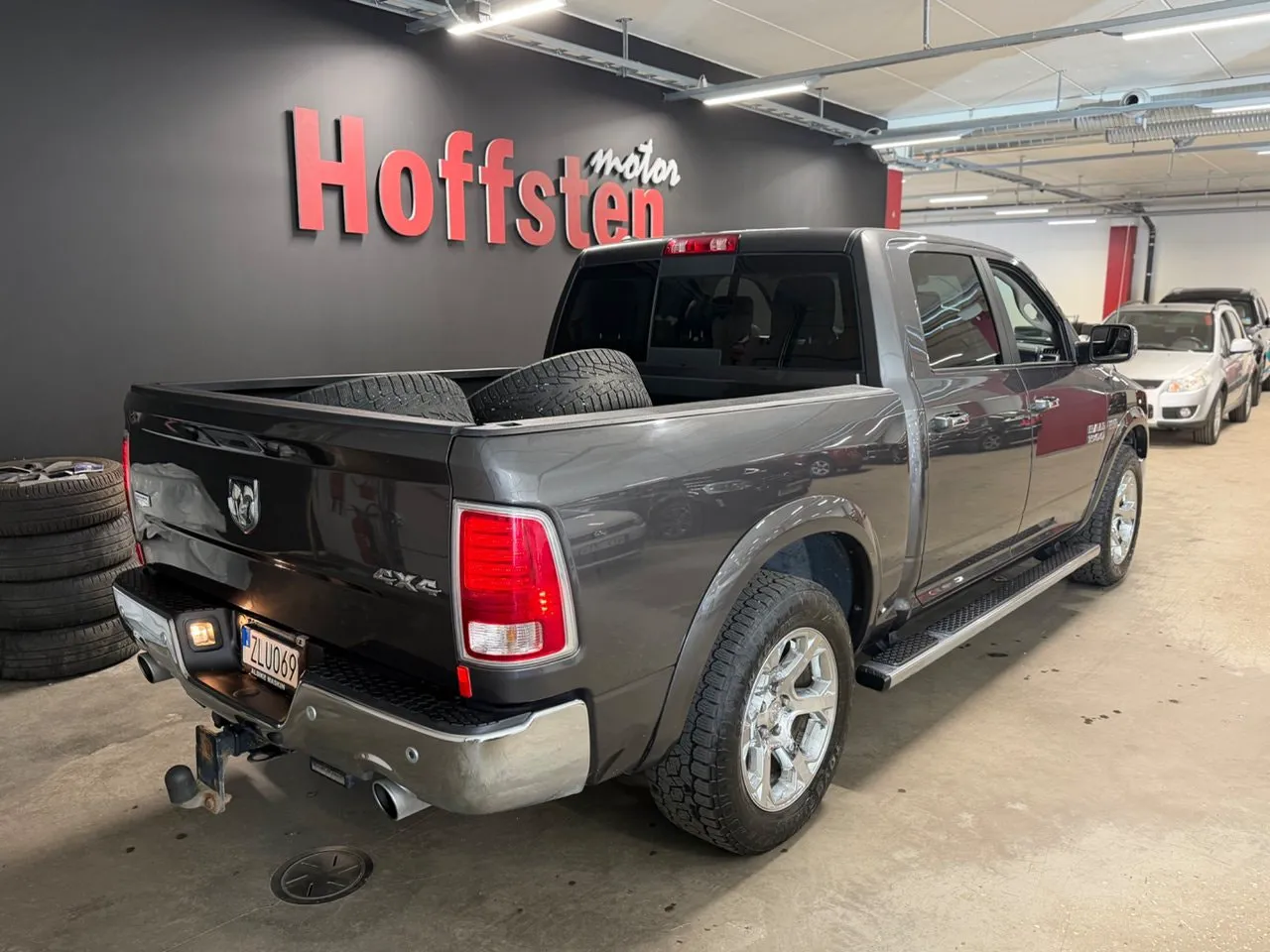 Vehicle image 2