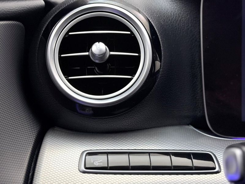 Mercedes E220 bild 34
