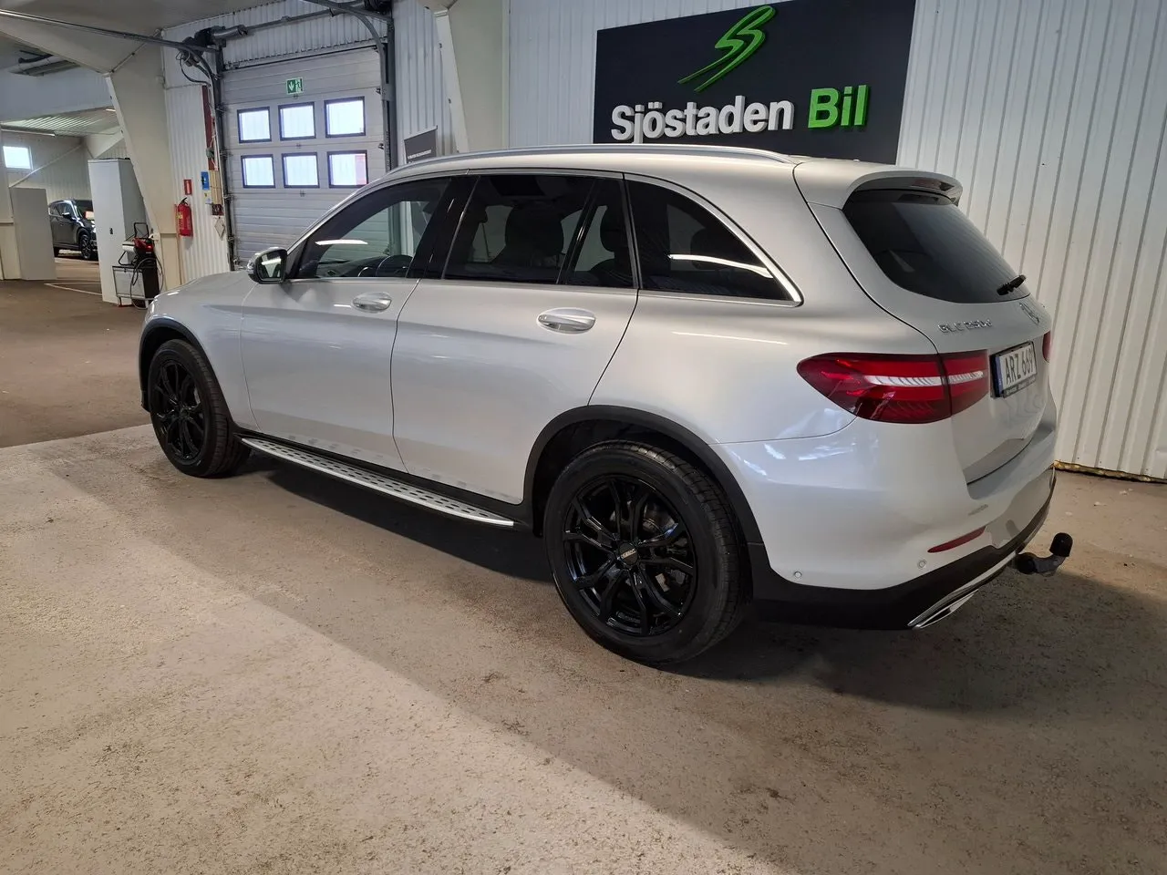 Vehicle image 2