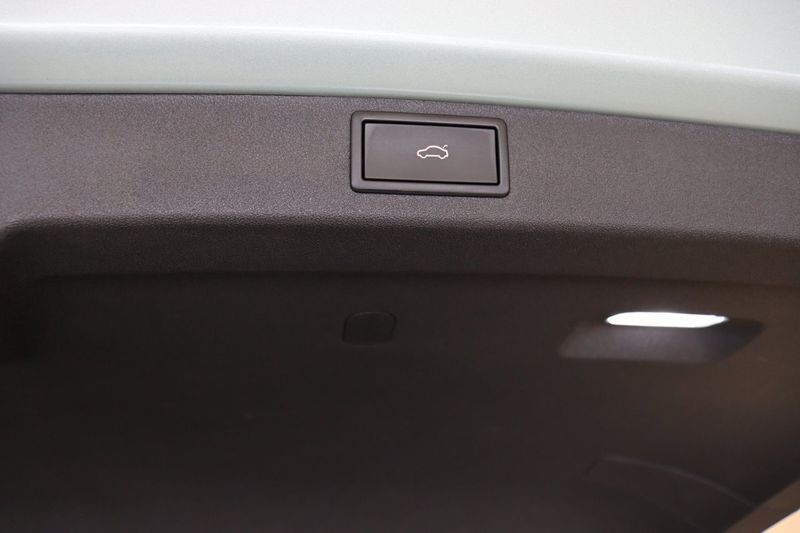 Skoda Enyaq bild 8