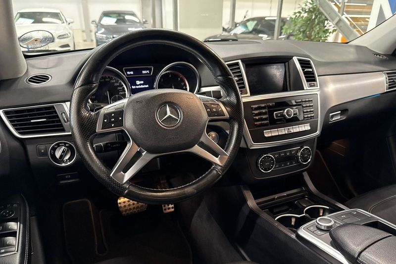 Mercedes ML350 bild 9
