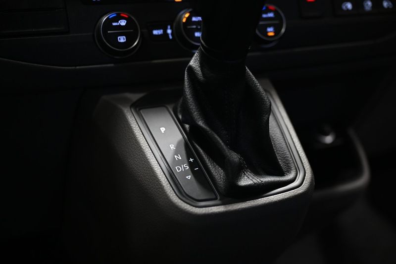 Volkswagen Caravelle bild 24