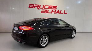 Ford Mondeo bild 8