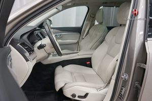 Volvo XC90 bild 9