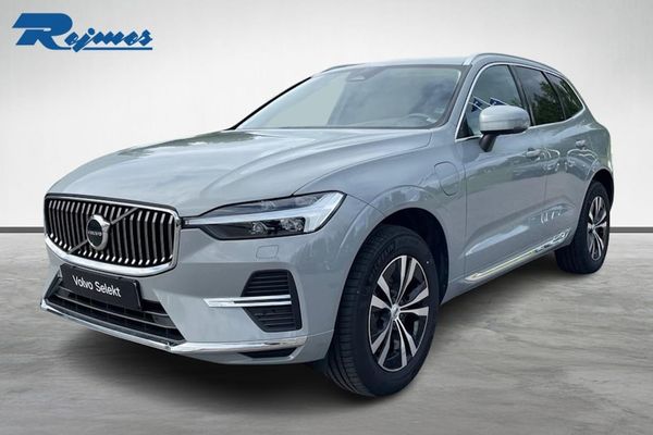 Volvo XC60 T6 Core Special Edition - 2025