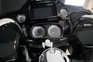 Harley-Davidson Road Glide Limited bild 8