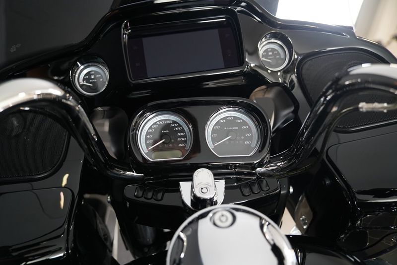 Harley-Davidson Road Glide Limited bild 8